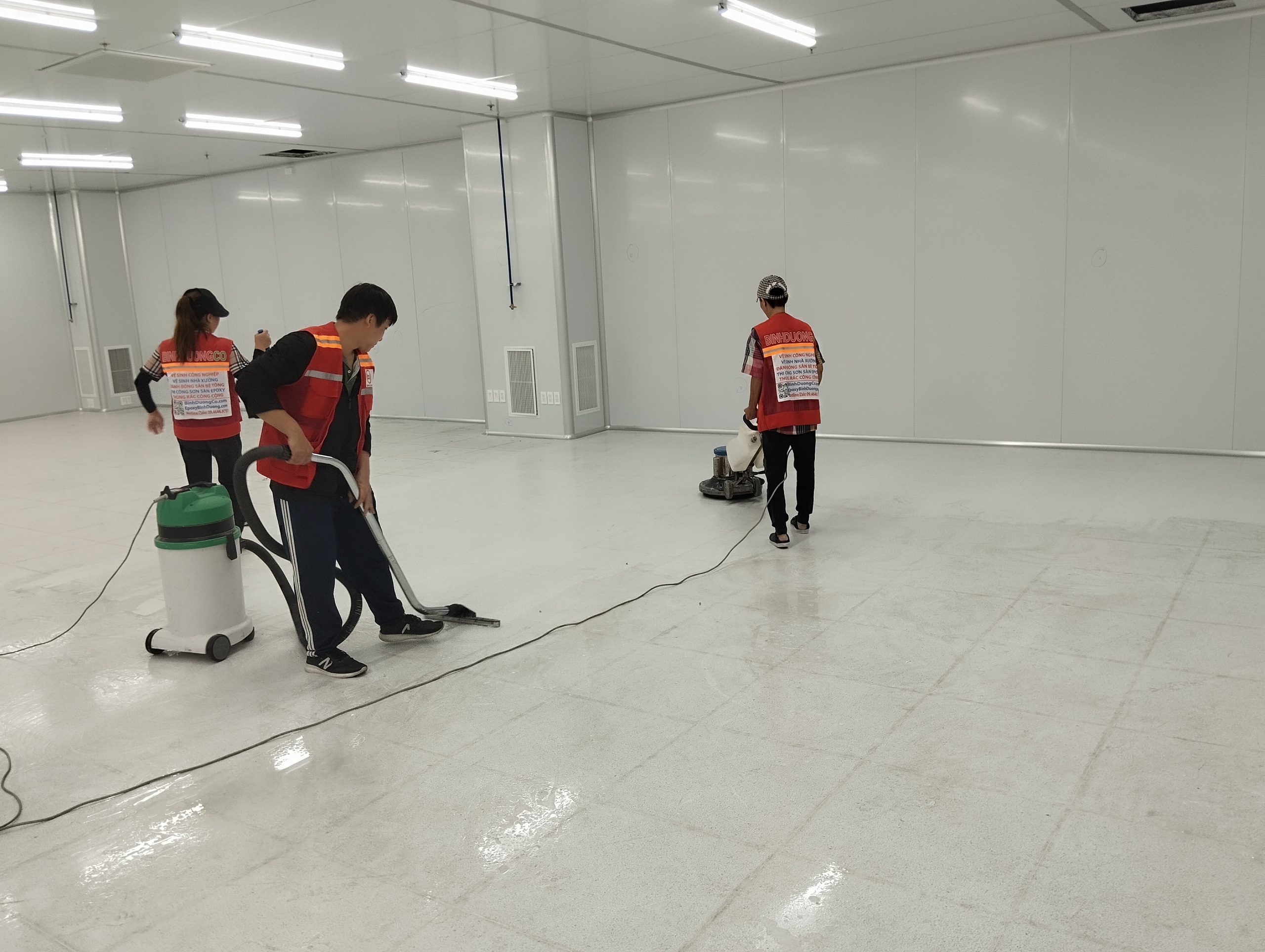 Dịch vụ vệ sinh công nghiệp Bình Dương