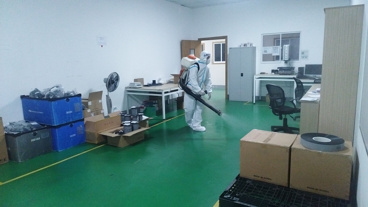 Dịch vụ vệ sinh công nghiệp Bình Dương