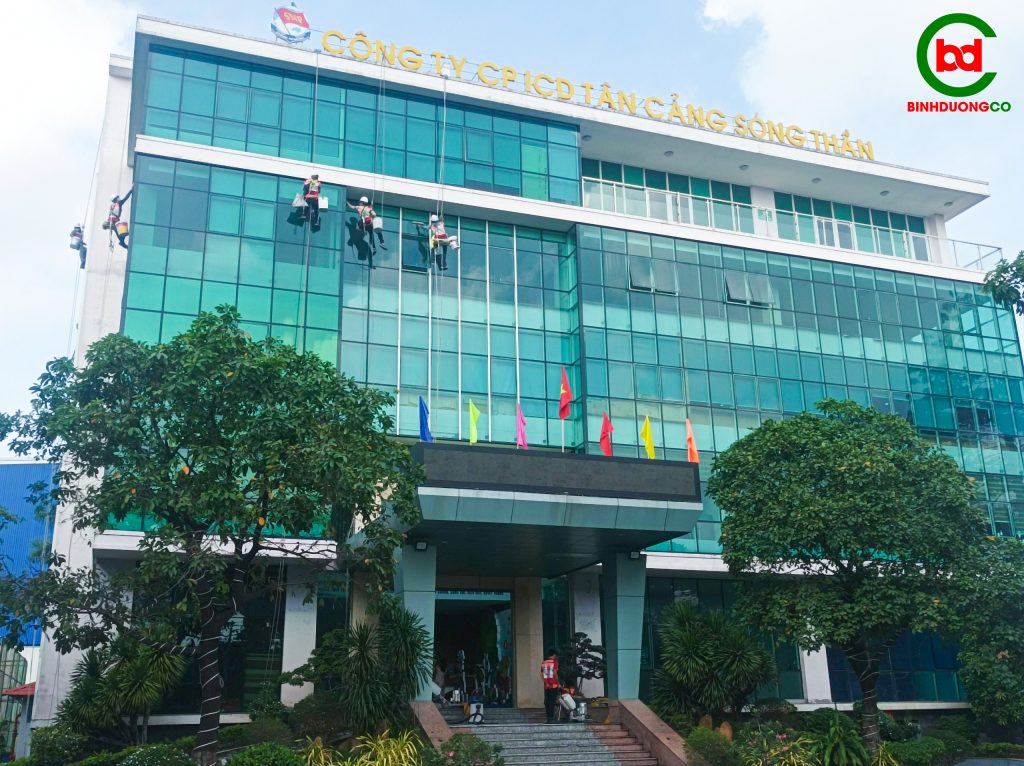 Lau Kính Bình Dương