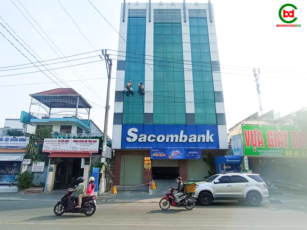 Lau Kính Bình Dương