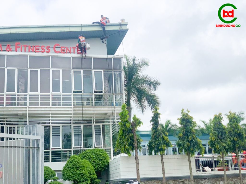 Lau Kính Bình Dương