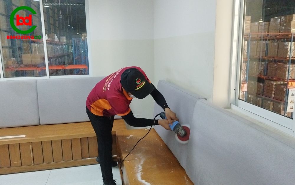 các gói dịch vụ giặt ghế phổ biến và bảng giá chi tiết